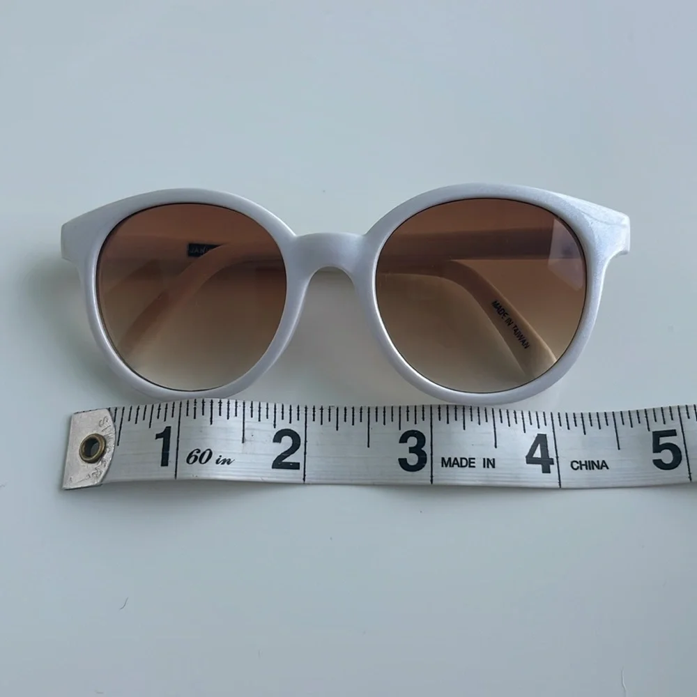 Baby Girl Sunglasses 🕶️